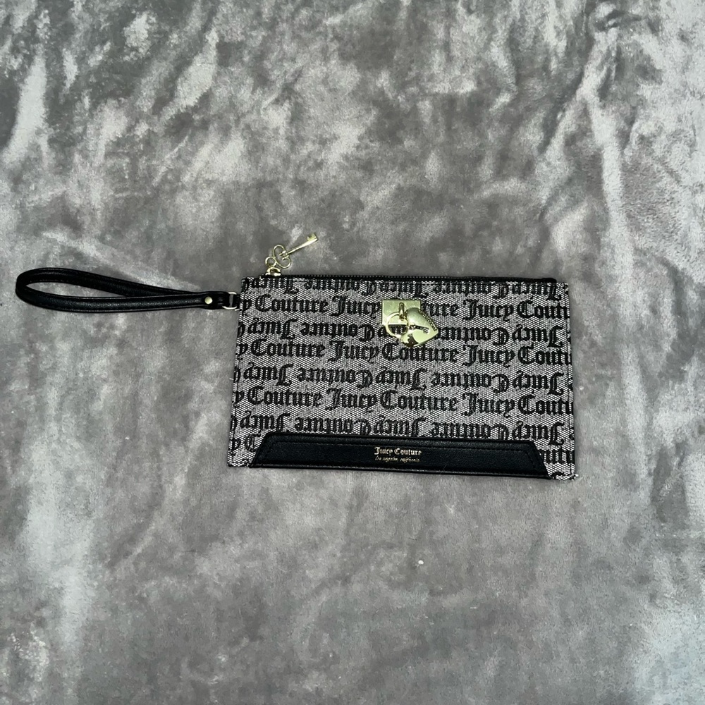 Juicy Couture Wristlet